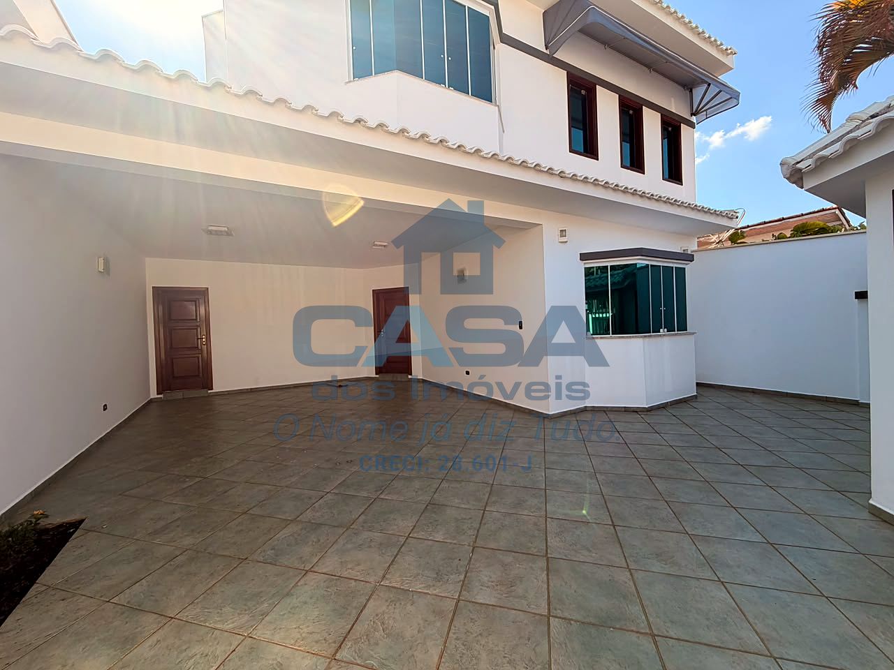 Sobrado de Alto Padrão — foto 2